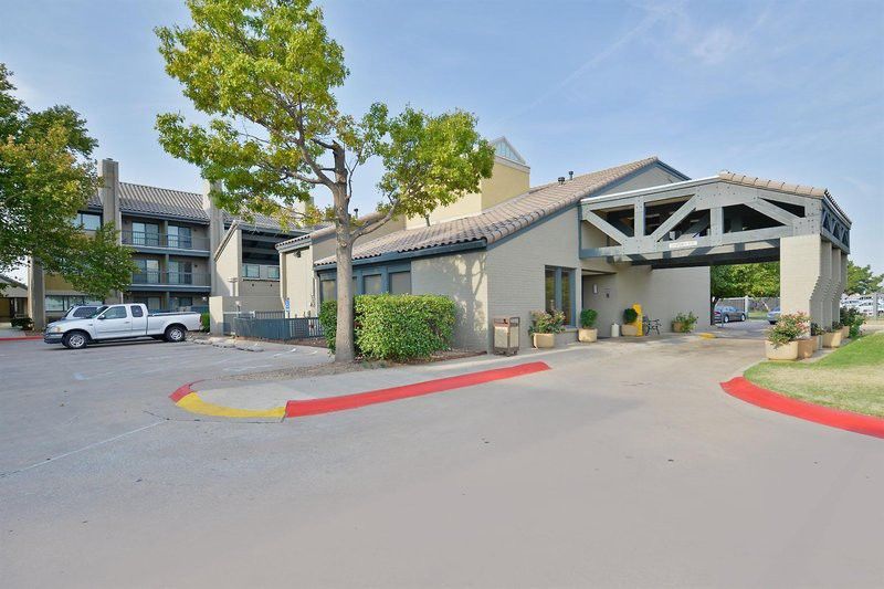 Americas Best Value Inn & Suites Extended Stay - טולסה מראה חיצוני תמונה