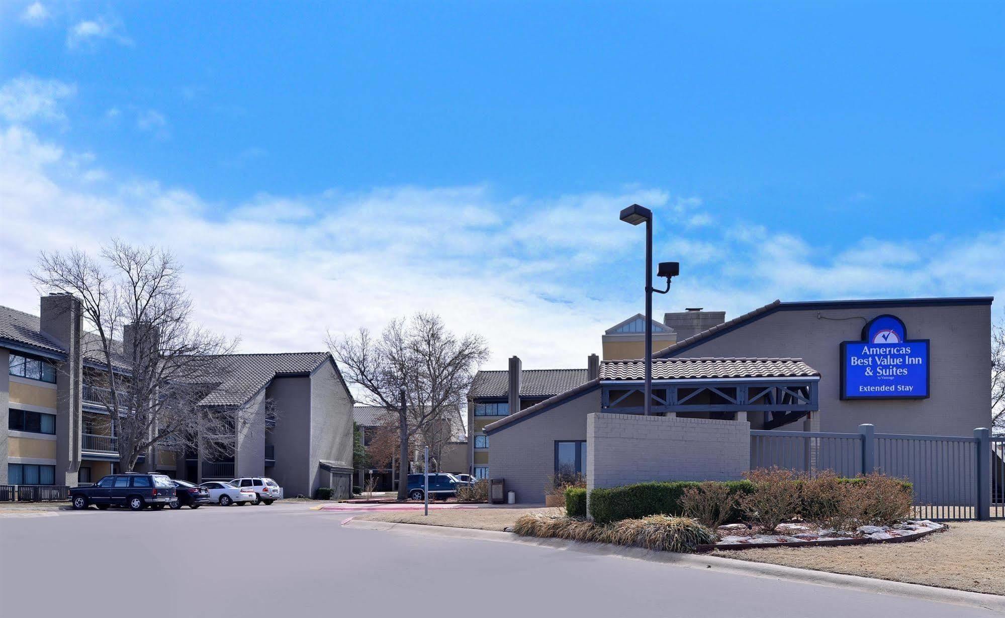 Americas Best Value Inn & Suites Extended Stay - טולסה מראה חיצוני תמונה