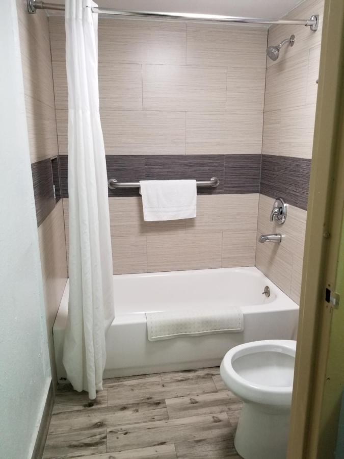 Americas Best Value Inn & Suites Extended Stay - טולסה מראה חיצוני תמונה